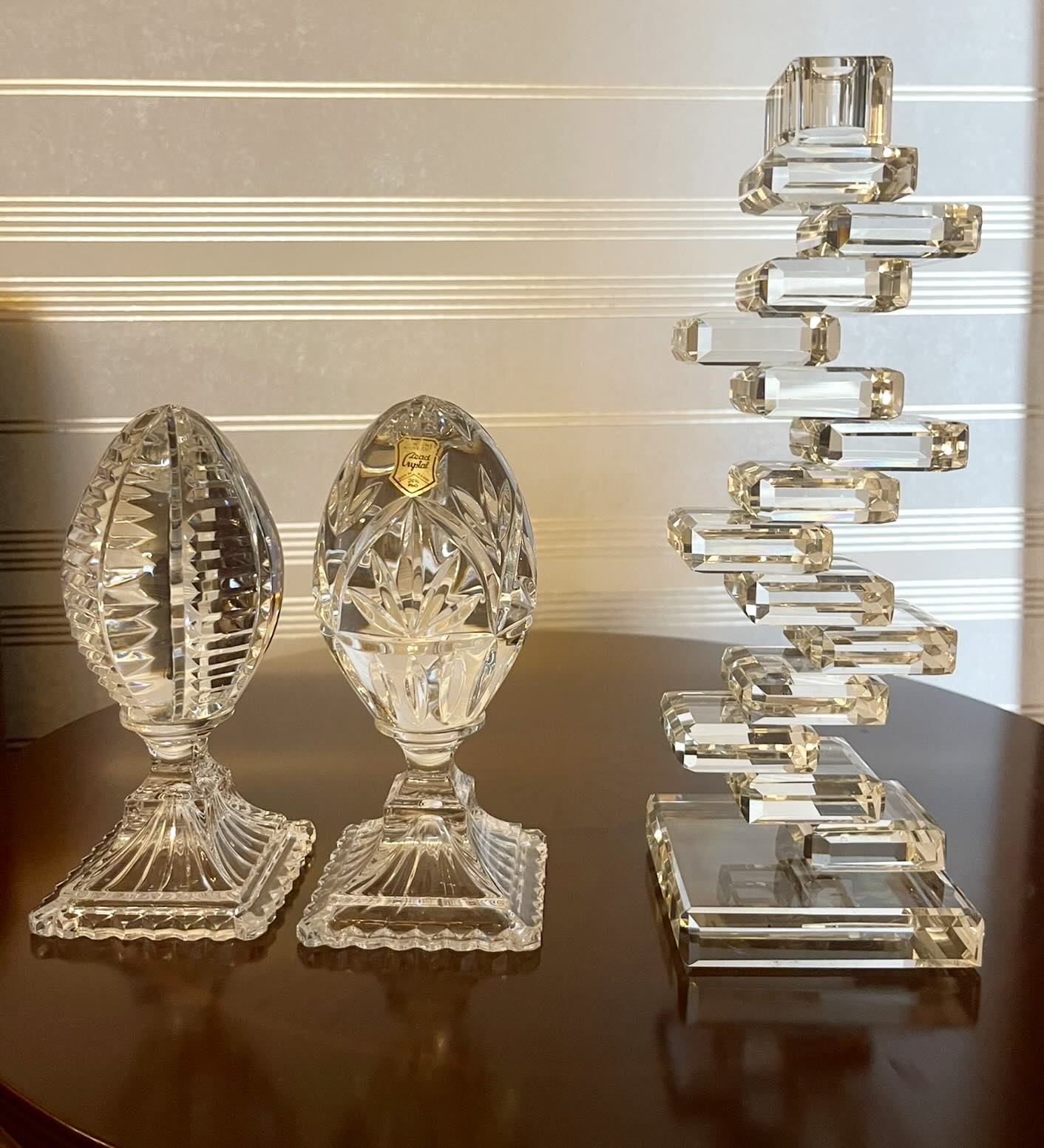 Crystal glass piece