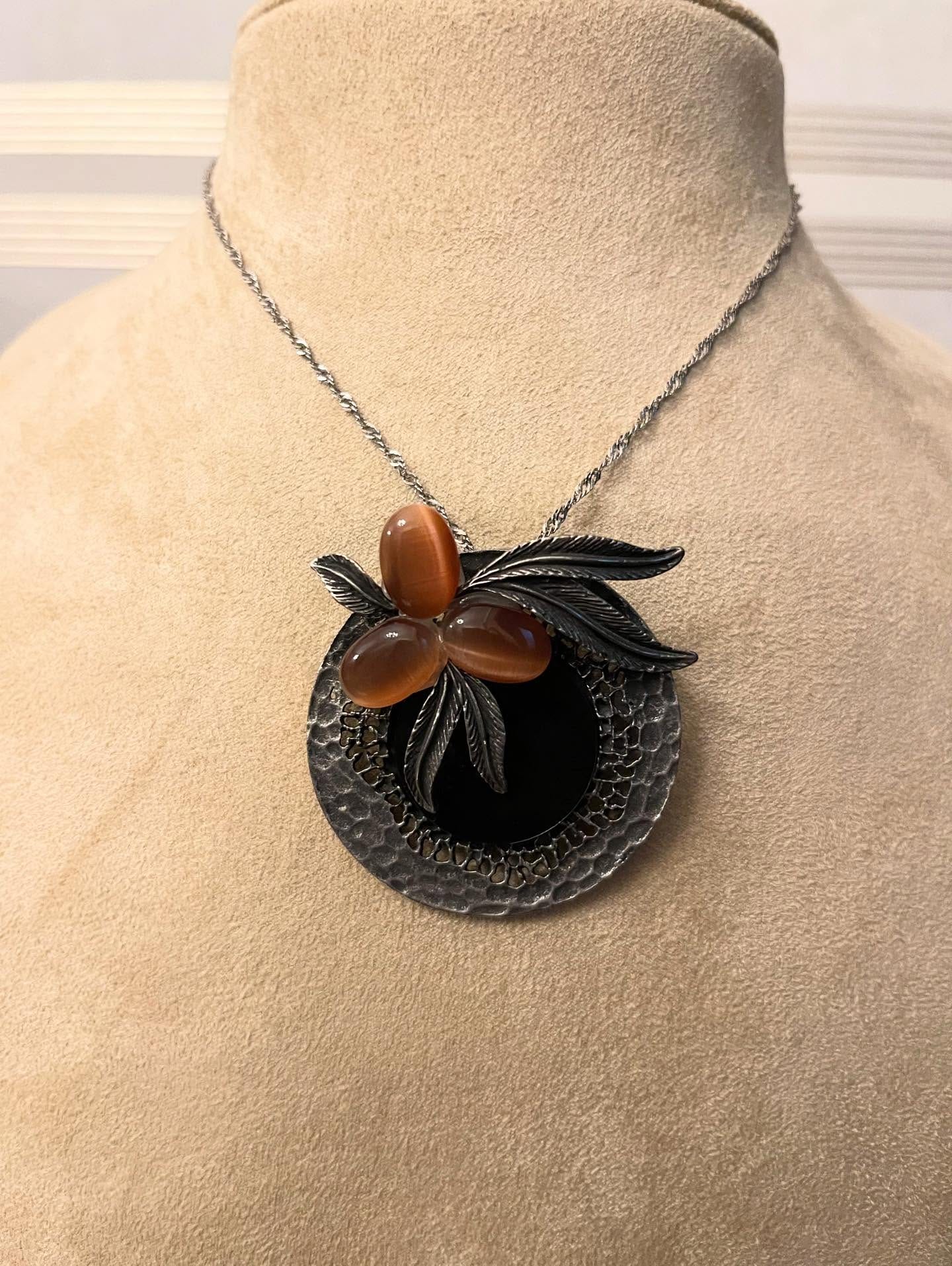Vintage pendant