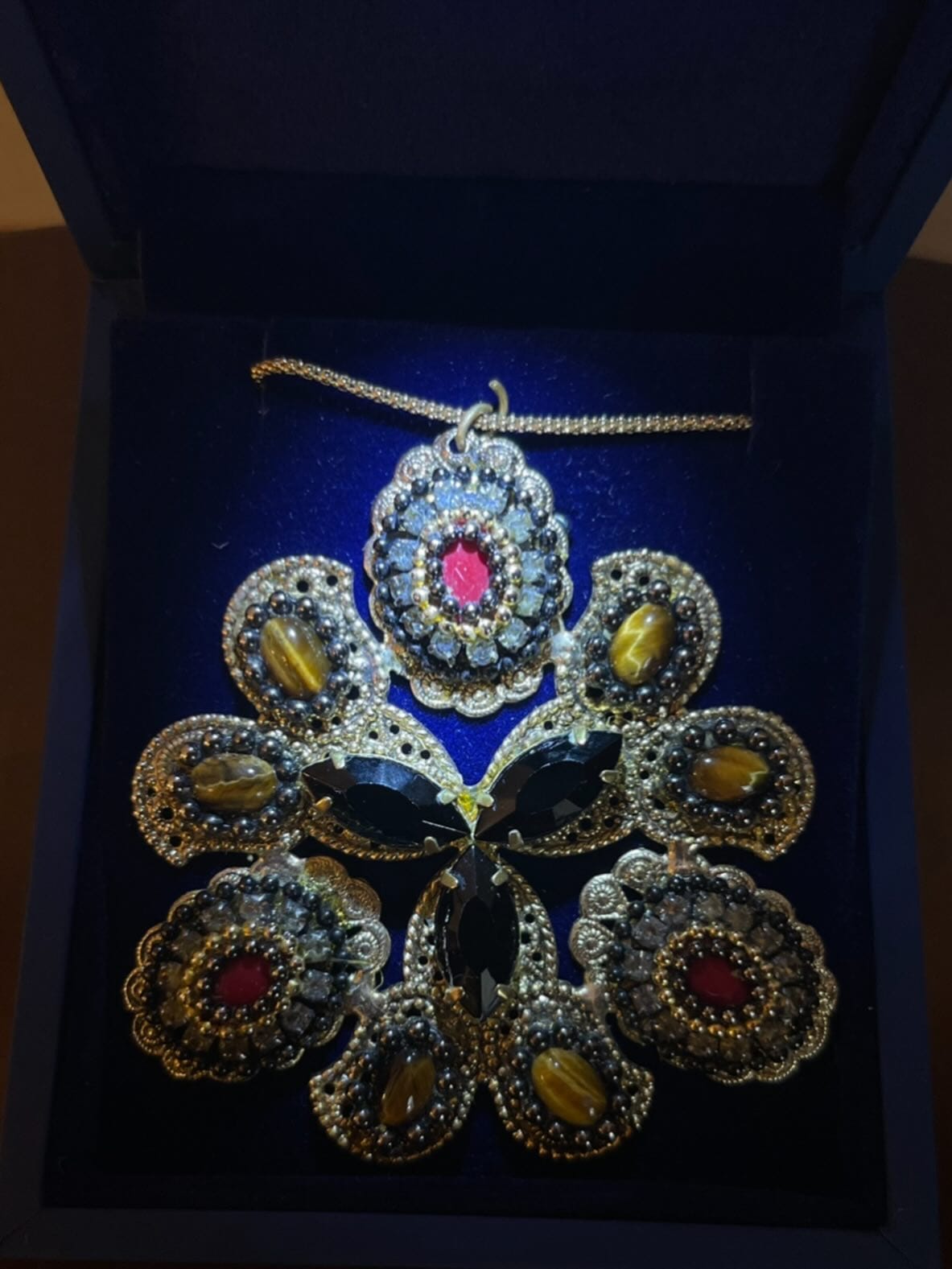 Vintage pendant
