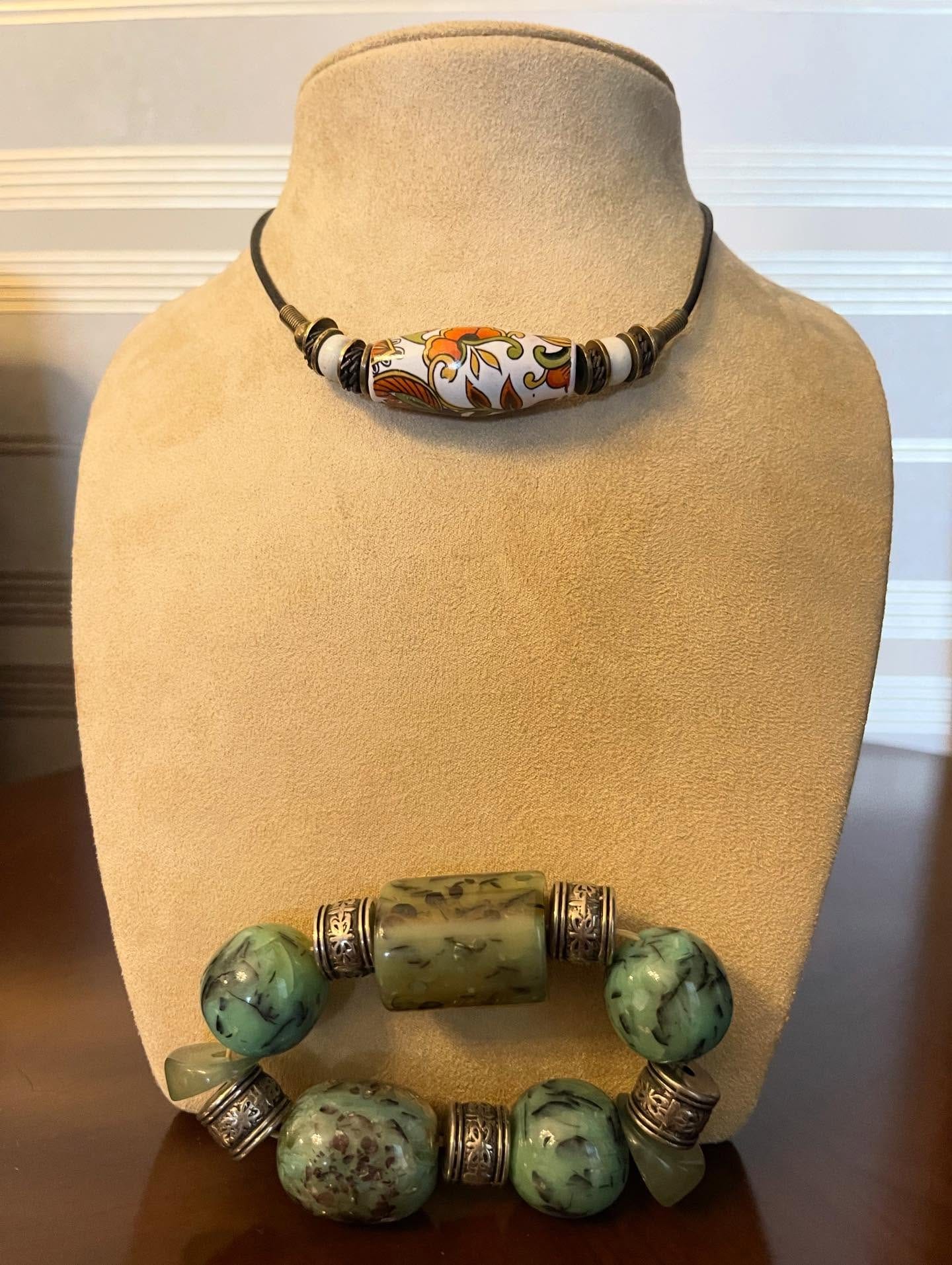 Vintage accessories